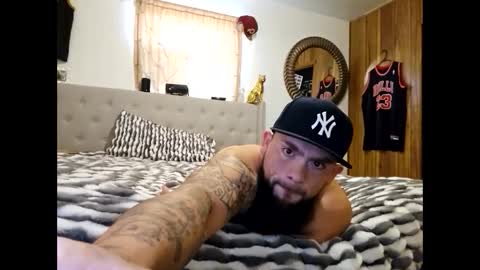 Snapshot of pervertedgrandson chatting on December 5, 3:39 pm AKA perverted Step Daddy online show from December 5, 3:39 pm