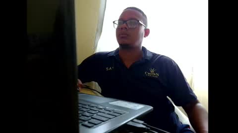 Snapshot of petardoxxxx chatting on December 2, 2:50 pm Isaa online show from December 2, 2:50 pm