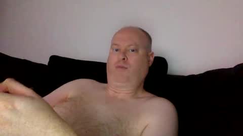 pete_crewe online show from November 12, 9:15 am