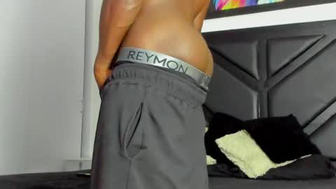 PeterColeman online show from April 27, 5:15 am