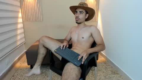 Snapshot of peter_conorr chatting on September 12, 8:42 pm PETER CONORR online show from September 12, 8:42 pm