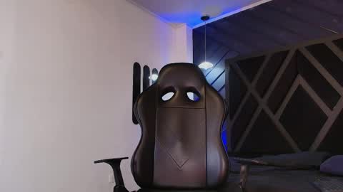 PETES EVANS new account online show from April 2, 11:34 pm