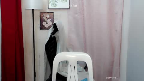 Snapshot of petitehugecockxnxxx chatting on December 30, 12:32 am Call me jake online show from December 30, 12:32 am