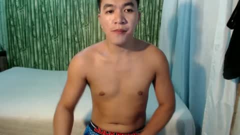 Snapshot of petitehugecockxnxxx chatting on January 23, 5:56 am Call me jake online show from January 23, 5:56 am