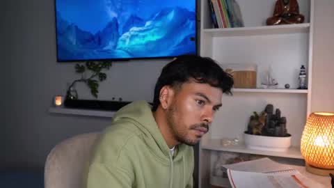 Snapshot of pettercat chatting on October 16, 1:24 am Pettercat online show from October 16, 1:24 am