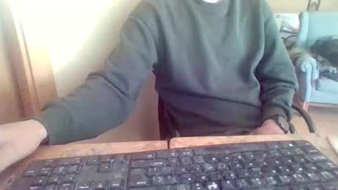 peyo873996 online show from April 25, 1:41 pm