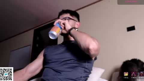 phantom_bigger1 online show from April 21, 2:26 am