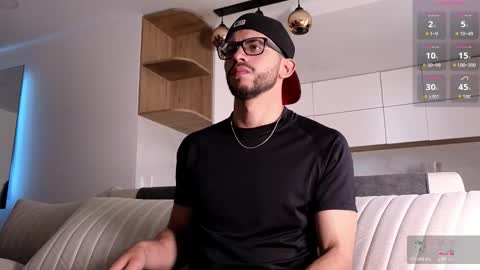 phantom_bigger1 online show from January 15, 4:20 pm