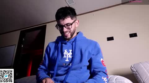 phantom_bigger1 online show from April 24, 2:03 am