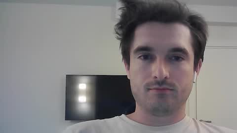 Snapshot of philborison chatting on September 19, 10:48 am PhilipBorison online show from September 19, 10:48 am