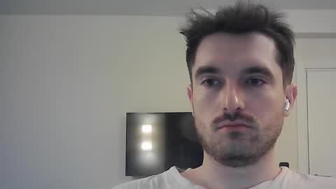 Snapshot of philborison chatting on February 17, 5:14 am PhilipBorison online show from February 17, 5:14 am