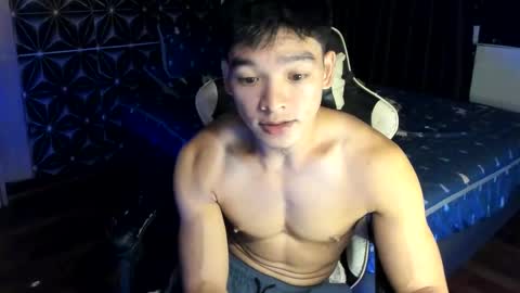 AJ online show from February 10, 12:39 pm