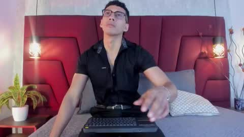 Milo online show from March 21, 11:36 am