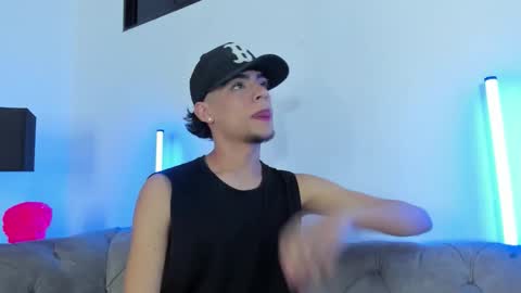 PhilipMiller online show from December 19, 1:30 pm