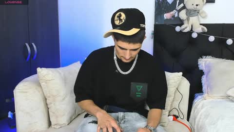 philiprich online show from January 10, 8:04 pm