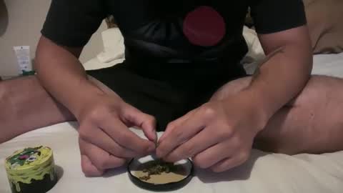 Dele online show from March 24, 3:22 am