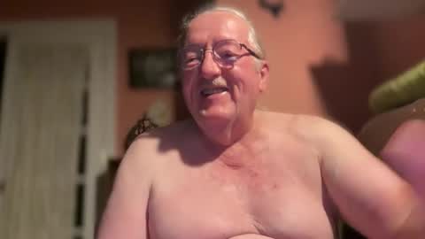 Phrodeaux online show from March 28, 4:13 am