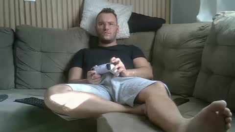 piazaocwbbb online show from February 19, 7:21 pm