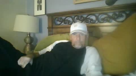 pierce702702 online show from December 8, 9:52 pm