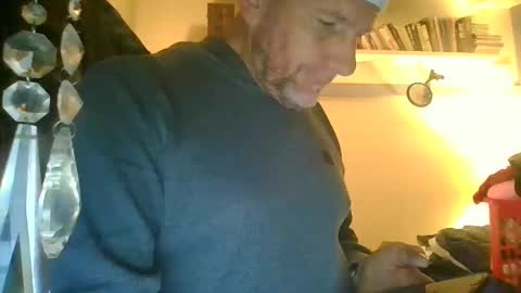 pierce702702 online show from March 6, 1:05 am