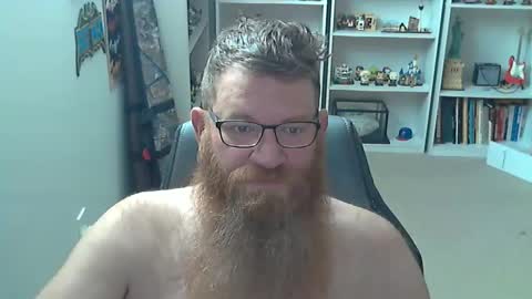 pierced2878 online show from May 12, 8:50 pm