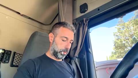 pierotu online show from October 24, 9:22 am