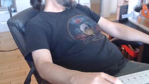 Snapshot of pimprobo chatting on December 21, 10:08 pm Pimp Robo online show from December 21, 10:08 pm