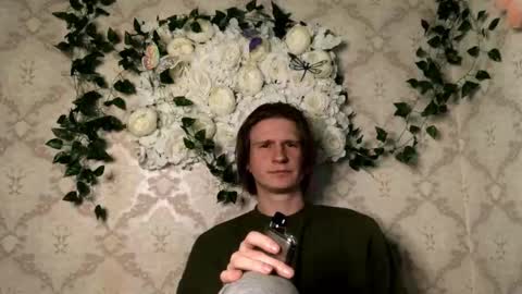 Incubus online show from March 17, 8:33 pm