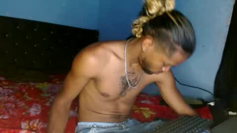 pinocho__ online show from March 30, 6:58 am