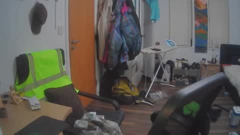 Yash online show from January 4, 11:27 pm