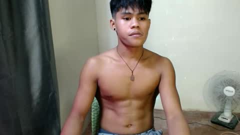 pinoy_shyboy69 online show from April 6, 12:28 pm