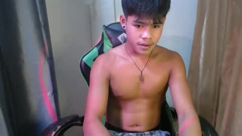 pinoy_shyboy69 online show from April 11, 5:27 pm