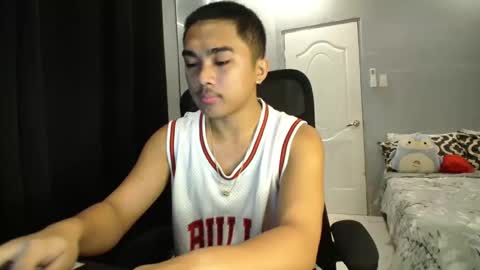Snapshot of pinoyadriannexxx chatting on October 14, 2:29 am Adrianne online show from October 14, 2:29 am