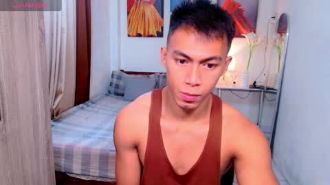 Snapshot of pinoymilker chatting on March 11, 6:00 am ethan online show from March 11, 6:00 am