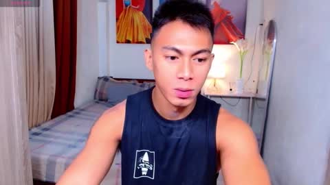Snapshot of pinoymilker chatting on February 7, 4:37 am ethan online show from February 7, 4:37 am