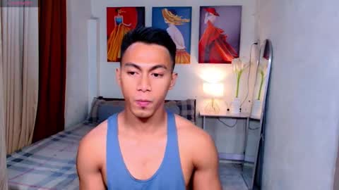 Snapshot of pinoymilker chatting on February 11, 9:31 am ethan online show from February 11, 9:31 am