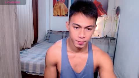 Snapshot of pinoymilker chatting on March 8, 5:14 am ethan online show from March 8, 5:14 am