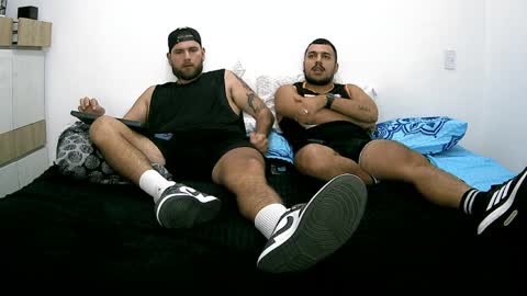 pipe1203 online show from April 15, 11:04 pm