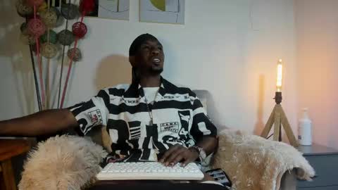 P I P E - M O NS T E R C O C K online show from April 13, 8:20 pm