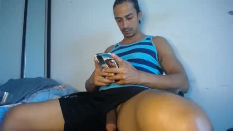 Snapshot of pirata_privado chatting on September 14, 1:35 pm pirata_privado online show from September 14, 1:35 pm
