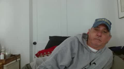 pirate334 online show from May 2, 6:54 pm