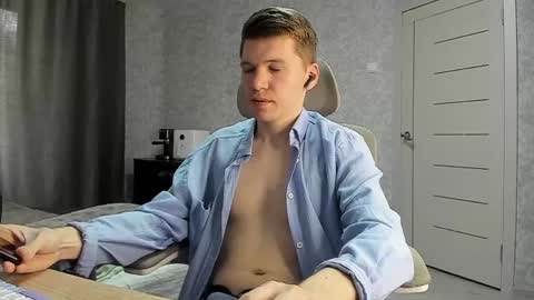 Pierre online show from March 30, 6:14 am