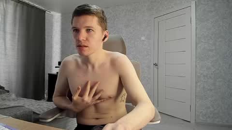 Pierre online show from April 11, 7:26 am