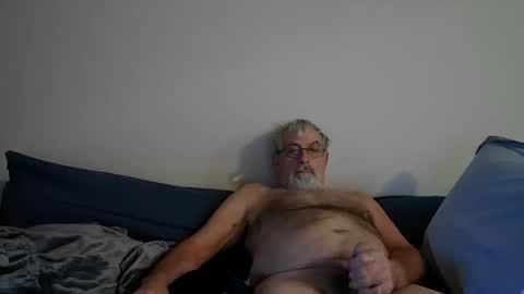Snapshot of pjdaddjo775 chatting on October 10, 12:21 pm pjdaddjo775 online show from October 10, 12:21 pm