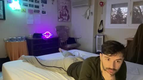 Snapshot of placebo14 chatting on December 24, 5:23 pm placebo14 online show from December 24, 5:23 pm