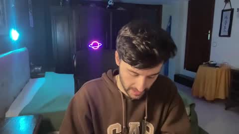 Snapshot of placebo14 chatting on December 16, 10:56 pm placebo14 online show from December 16, 10:56 pm