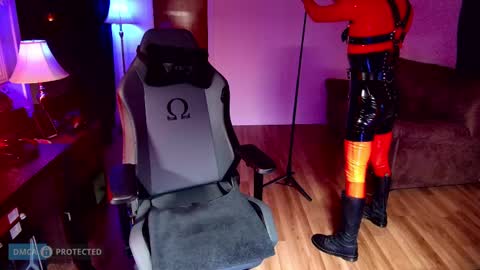 plasticme online show from November 23, 8:09 pm