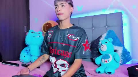 Snapshot of playboy_bunnyy chatting on September 10, 4:49 pm playboy_bunnyy online show from September 10, 4:49 pm