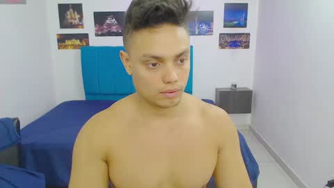 Snapshot of playboy_sex6 chatting on January 25, 4:03 pm PETER online show from January 25, 4:03 pm