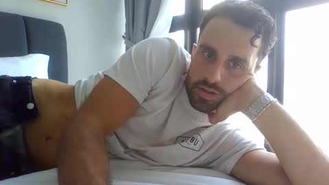 playboyy19 online show from April 4, 9:17 am